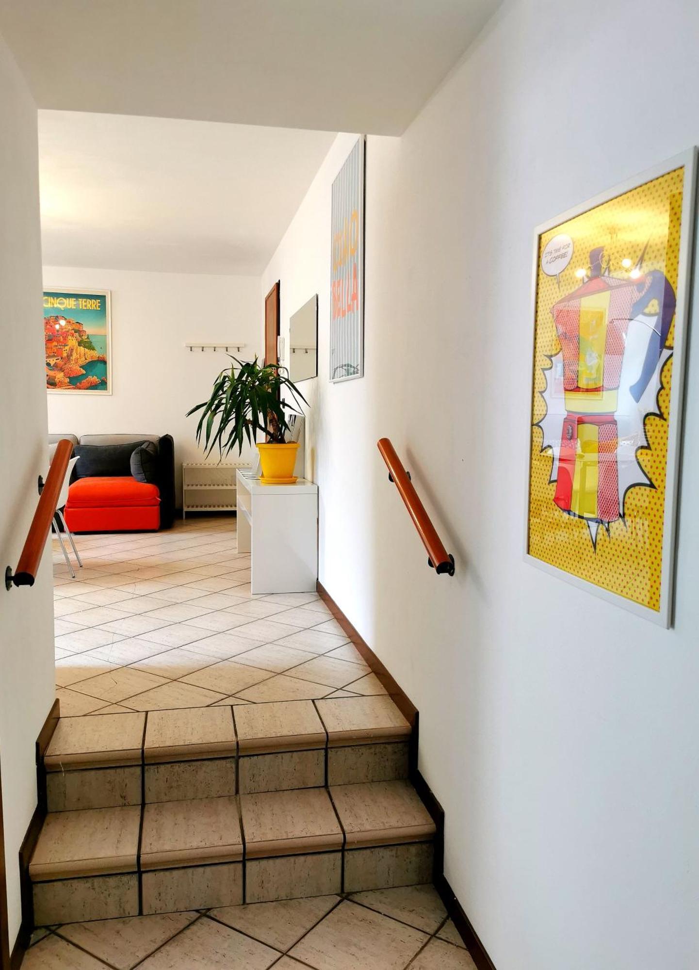 Old Town Apartment With Terrace - Live Love Lake Peschiera del Garda Exterior photo